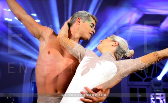 Adagio-Acrobat-Duo-6