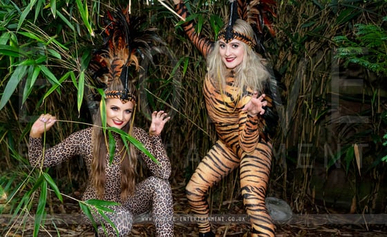 Animal-Interactive-acro-10