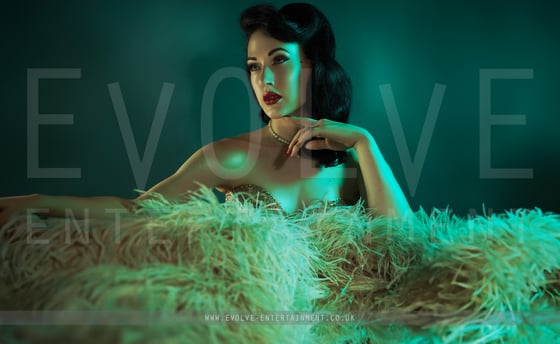 Betsy Burlesque - 1