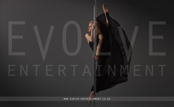 Black-Storm-Pole-1