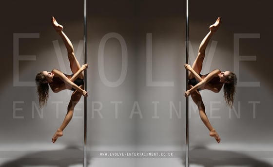 Black-Storm-Pole-2