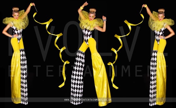 Circus-Stilts-8
