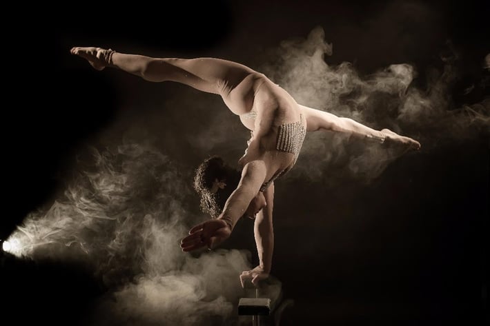 Crystal-Hand-Balance---Thumbnail-1