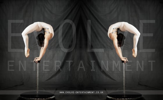 Crystal-Hand-Balance-2