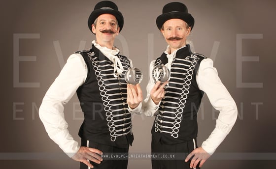 English Gentlemen Jugglers 3