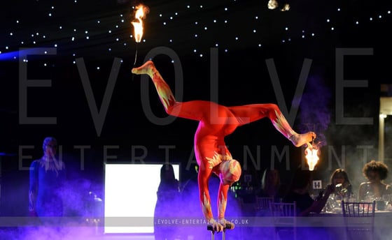 Fire-and-Ice-Circus-Poi-and-Dance-Show-10