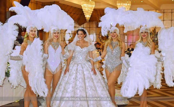 First-Class-Showgirls-3