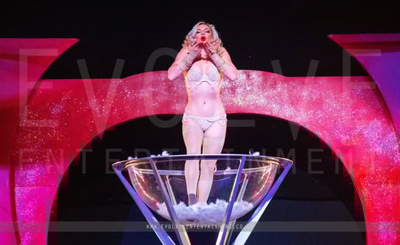 Giant Martini Glass - 3 (1)