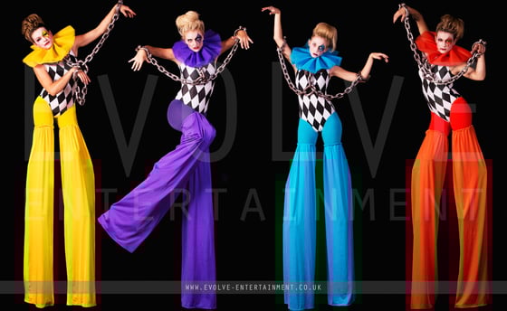 Halloween Stilt Walkers 5