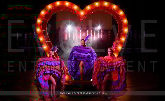 Heart-Prop-1-Can-Can-Moulin-Rouge