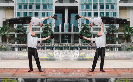 Juggling Gentlemen Duo 1