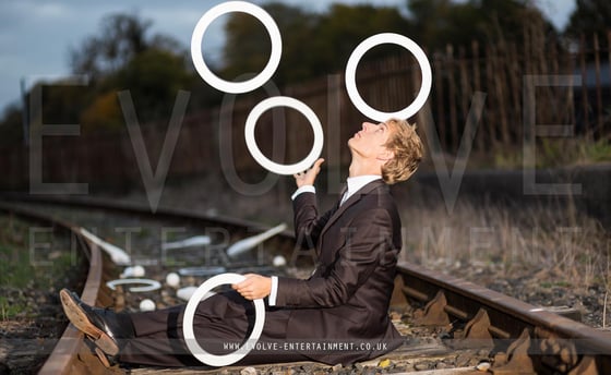 Juggling-Comdian-3