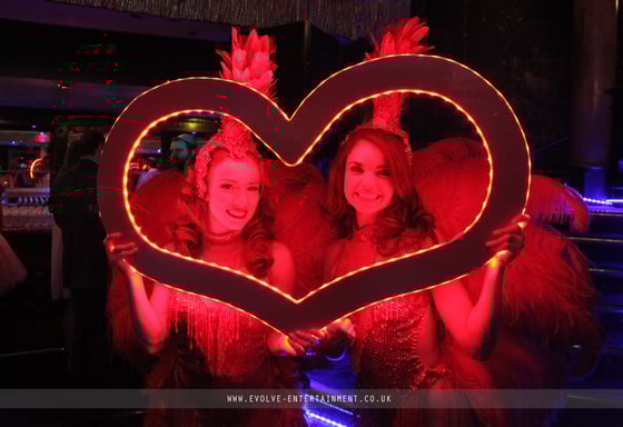 LED HEART FRAME RED SHOWGIRL 2