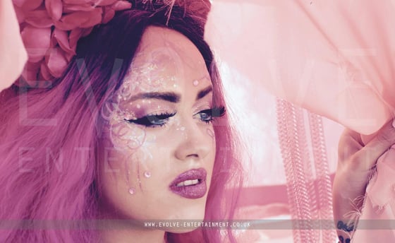 Make-Up-1