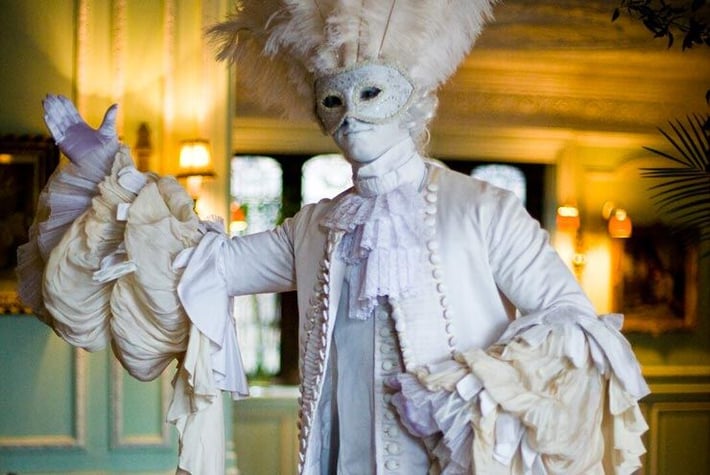 Masquerade-Statue-1-THUMB