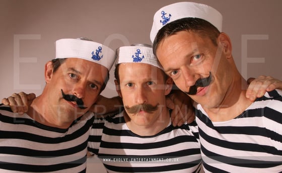 Sailors-acro-trio-2