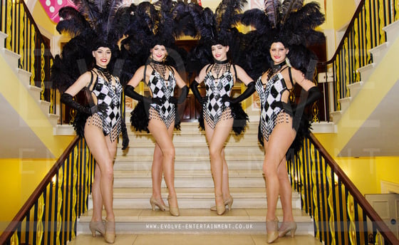 Showgirls-1