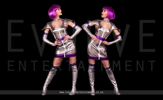 Space-Girls-1