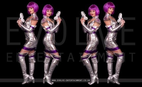 Space-Girls-2