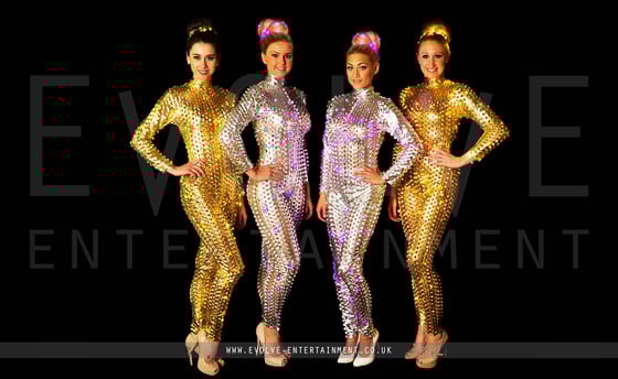 The-Glow-Girls-1