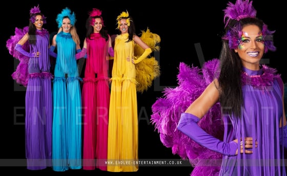 Tropical-Birds-with-Leggings-Stilt-Walkers-2-2