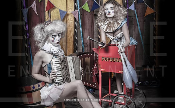 Vintage-Circus-Clowns-4